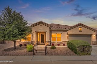 10003 N Fulbrook Way, Marana, AZ 85653