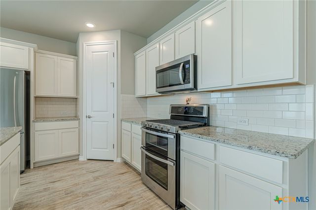 404 Eagle Drive 101, San Marcos, TX 78666