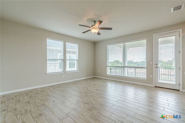 404 Eagle Drive 101, San Marcos, TX 78666