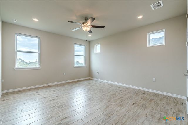 404 Eagle Drive 101, San Marcos, TX 78666