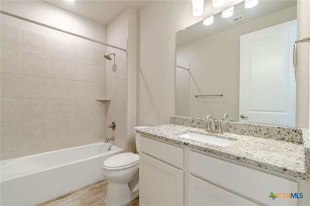 404 Eagle Drive 101, San Marcos, TX 78666