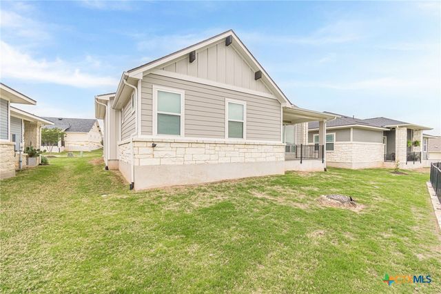 404 Eagle Drive 101, San Marcos, TX 78666