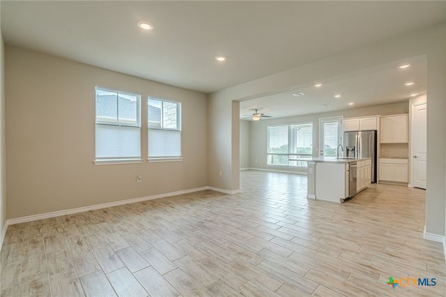 404 Eagle Drive 101, San Marcos, TX 78666