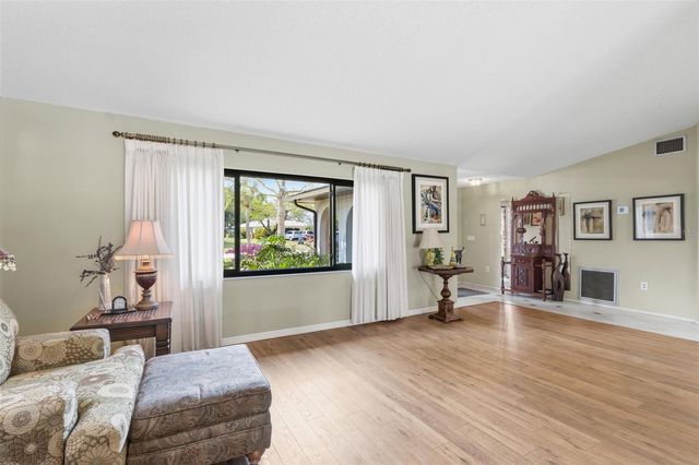 5109 PALM AIRE DRIVE, Sarasota, FL 34243