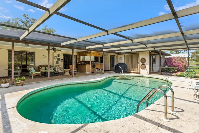 5109 PALM AIRE DRIVE, Sarasota, FL 34243