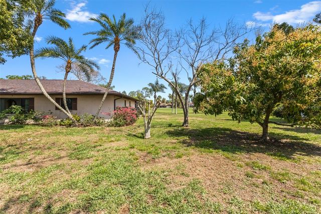 5109 PALM AIRE DRIVE, Sarasota, FL 34243