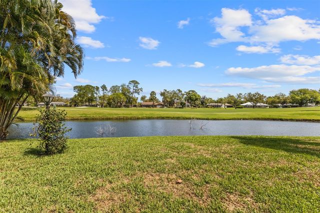5109 PALM AIRE DRIVE, Sarasota, FL 34243