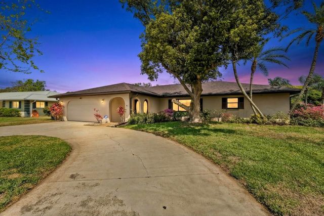 5109 PALM AIRE DRIVE, Sarasota, FL 34243