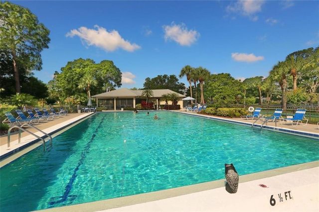 5109 PALM AIRE DRIVE, Sarasota, FL 34243