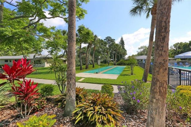 5109 PALM AIRE DRIVE, Sarasota, FL 34243