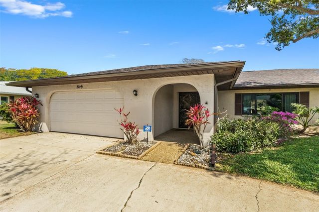 5109 PALM AIRE DRIVE, Sarasota, FL 34243