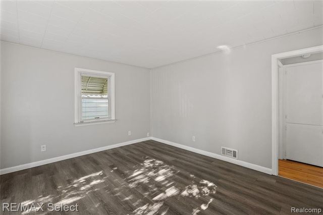 722 Hubbard Avenue, Flint, MI 48503