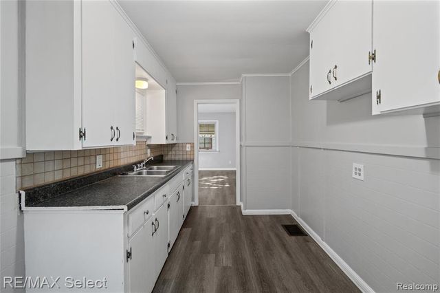 722 Hubbard Avenue, Flint, MI 48503