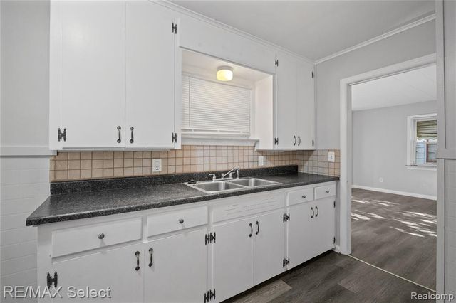 722 Hubbard Avenue, Flint, MI 48503