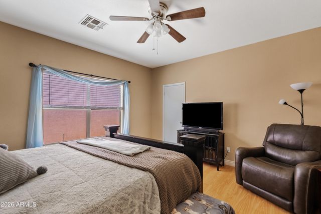 1002 S SLATER Circle, Mesa, AZ 85206