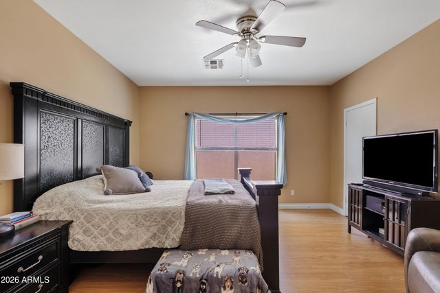 1002 S SLATER Circle, Mesa, AZ 85206