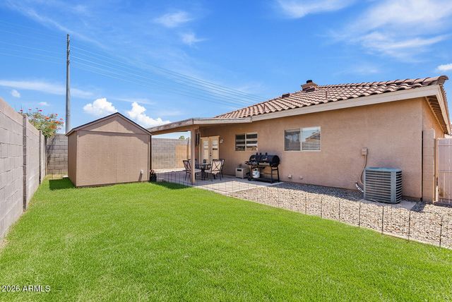 1002 S SLATER Circle, Mesa, AZ 85206