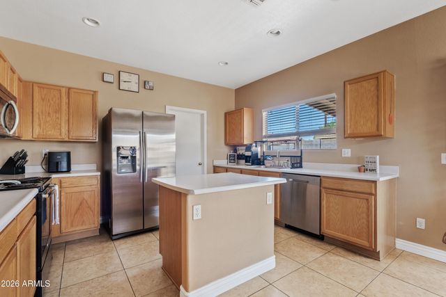 1002 S SLATER Circle, Mesa, AZ 85206