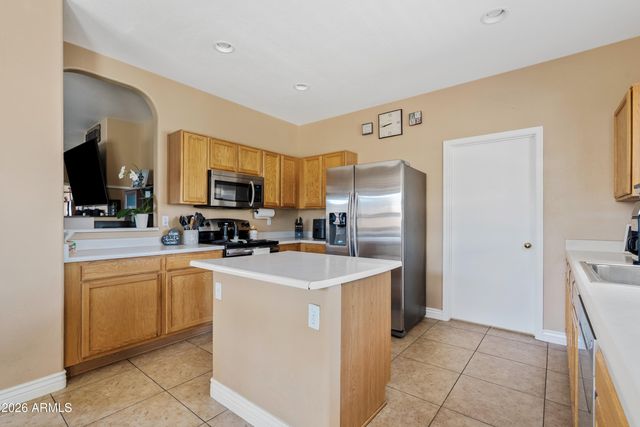 1002 S SLATER Circle, Mesa, AZ 85206