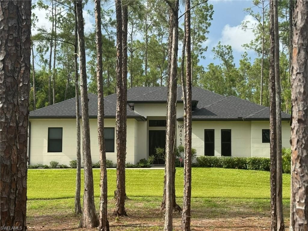 4063 4th AVE SE, Naples, FL 34117