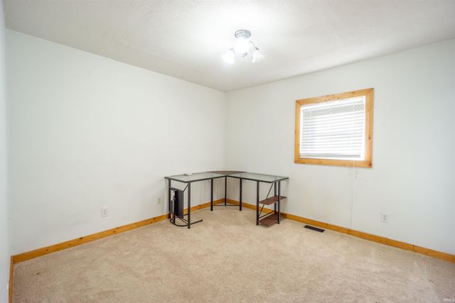 212 W 38th Street, Marion, IN 46953