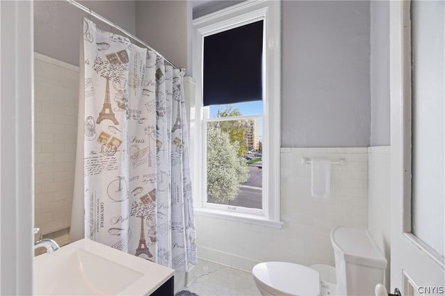 205 Highland Avenue, Syracuse, NY 13203