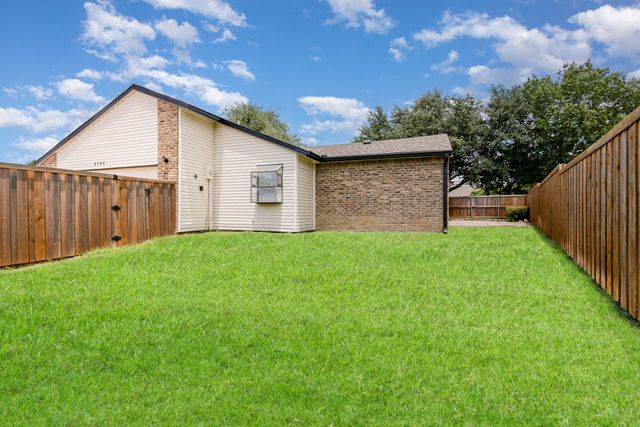 3104 Cross Bend Road, Plano, TX 75023