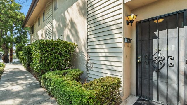5931 Howell Drive 14, La Mesa, CA 91942