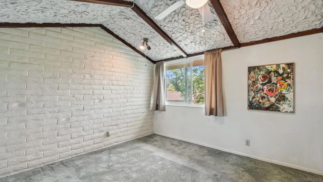 5931 Howell Drive 14, La Mesa, CA 91942