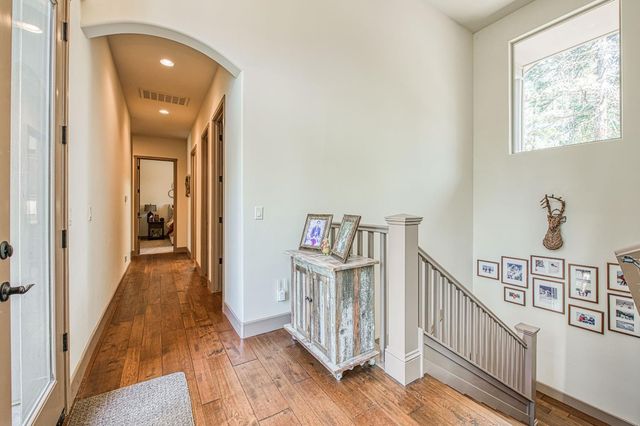 42021 Bretz Camp Lane, Shaver Lake, CA 93664