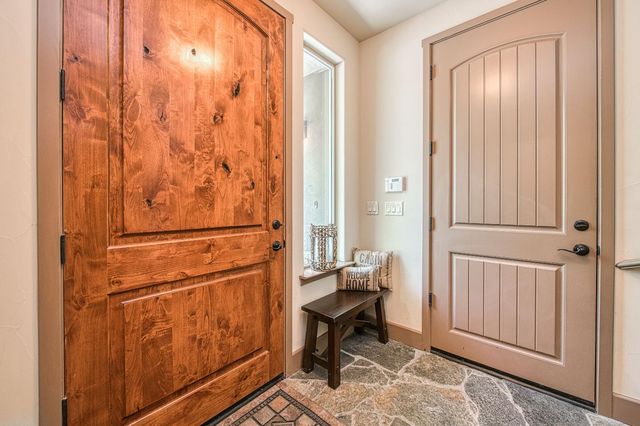 42021 Bretz Camp Lane, Shaver Lake, CA 93664