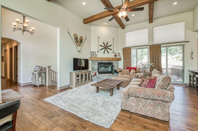 42021 Bretz Camp Lane, Shaver Lake, CA 93664