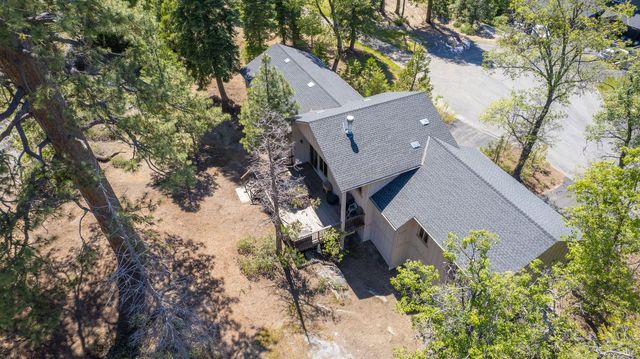 42021 Bretz Camp Lane, Shaver Lake, CA 93664
