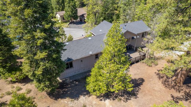 42021 Bretz Camp Lane, Shaver Lake, CA 93664