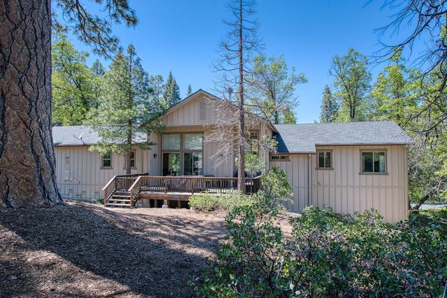 42021 Bretz Camp Lane, Shaver Lake, CA 93664