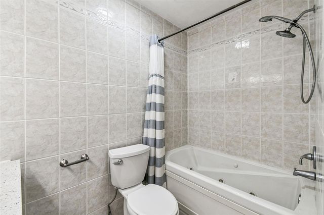 1222 LAKE ARIANA BOULEVARD, Auburndale, FL 33823