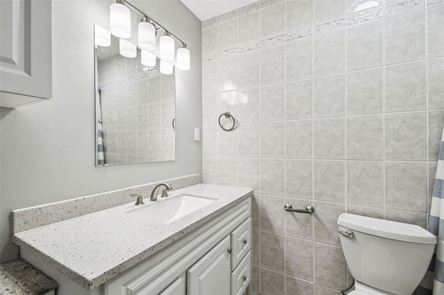 1222 LAKE ARIANA BOULEVARD, Auburndale, FL 33823