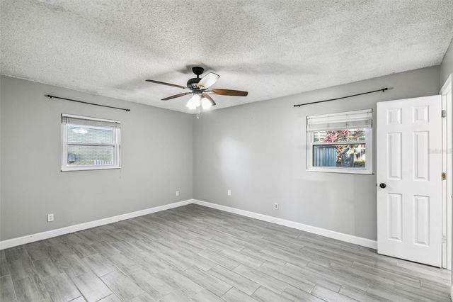 1222 LAKE ARIANA BOULEVARD, Auburndale, FL 33823