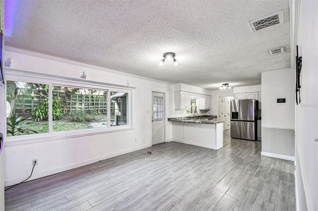 1222 LAKE ARIANA BOULEVARD, Auburndale, FL 33823