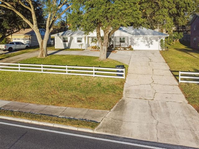 1222 LAKE ARIANA BOULEVARD, Auburndale, FL 33823