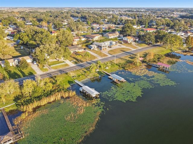 1222 LAKE ARIANA BOULEVARD, Auburndale, FL 33823