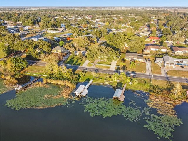 1222 LAKE ARIANA BOULEVARD, Auburndale, FL 33823