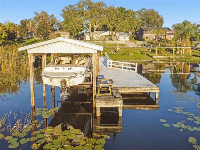 1222 LAKE ARIANA BOULEVARD, Auburndale, FL 33823