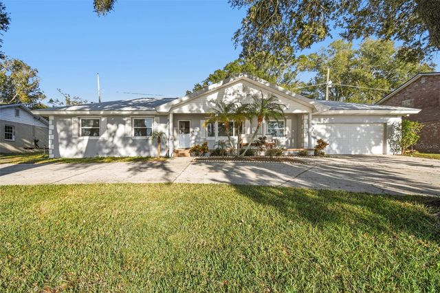 1222 LAKE ARIANA BOULEVARD, Auburndale, FL 33823