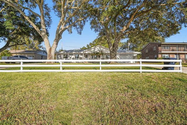 1222 LAKE ARIANA BOULEVARD, Auburndale, FL 33823