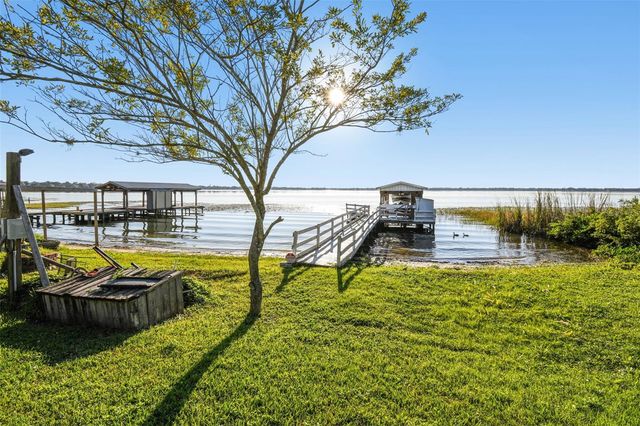 1222 LAKE ARIANA BOULEVARD, Auburndale, FL 33823