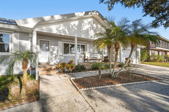 1222 LAKE ARIANA BOULEVARD, Auburndale, FL 33823