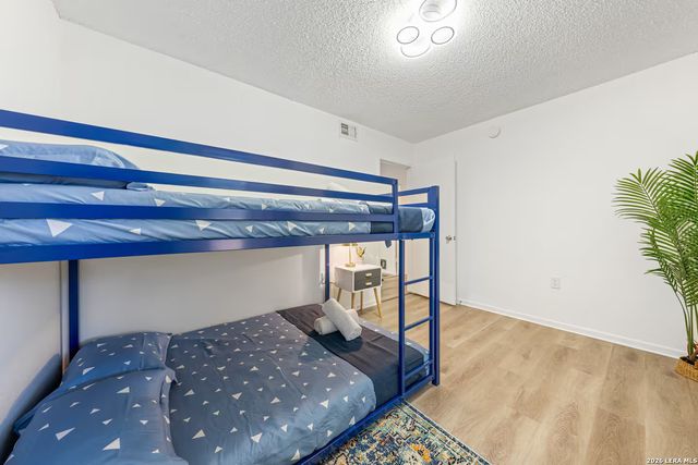 9603 Hollow, San Antonio, TX 78250