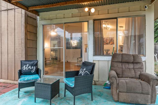 9603 Hollow, San Antonio, TX 78250
