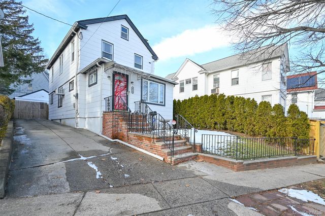 45-20 156th Streets, Flushing, NY 11355